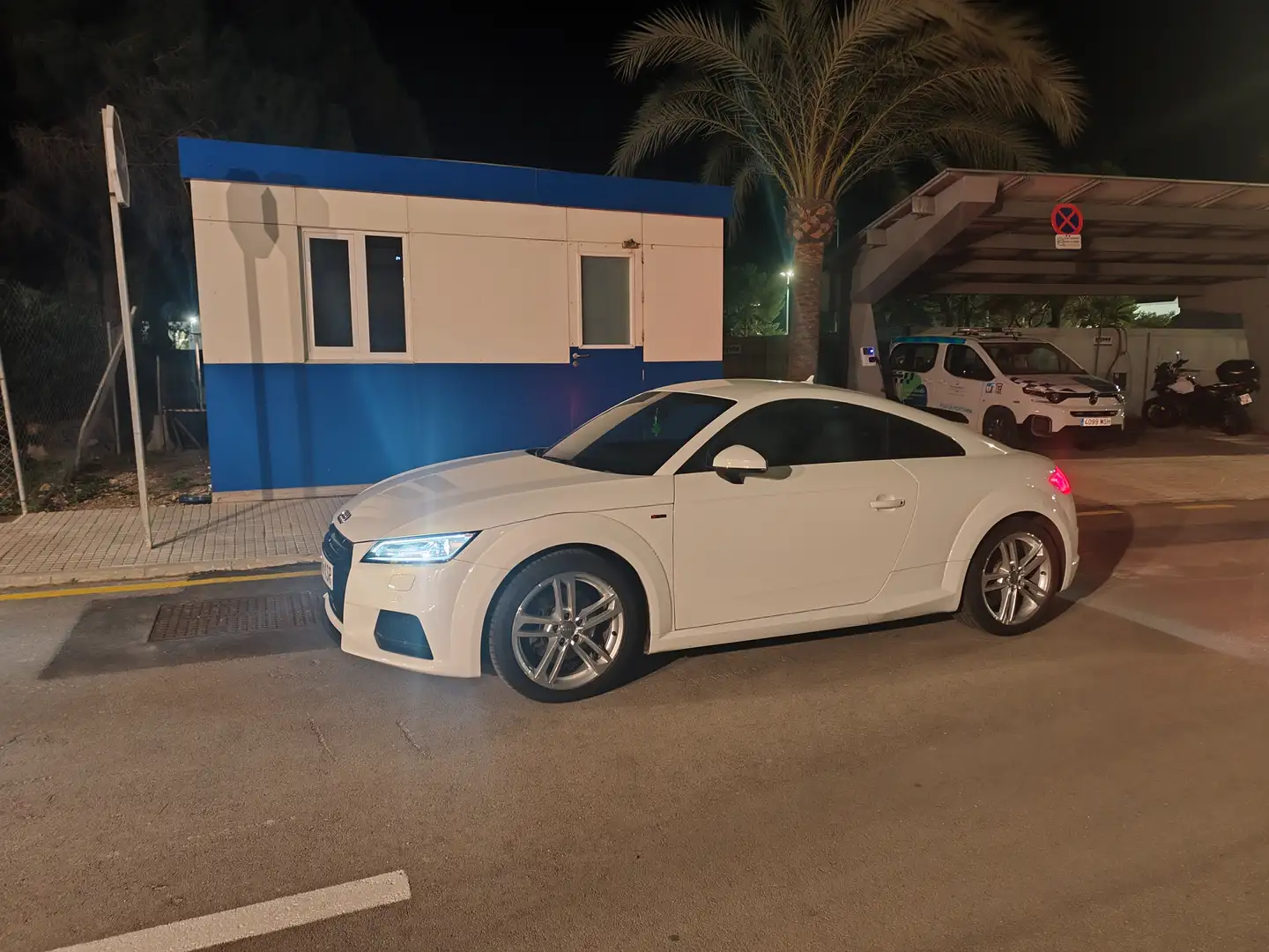 Audi TT TT Coupé 1.8T Tiptronic 190 Blanco - 1