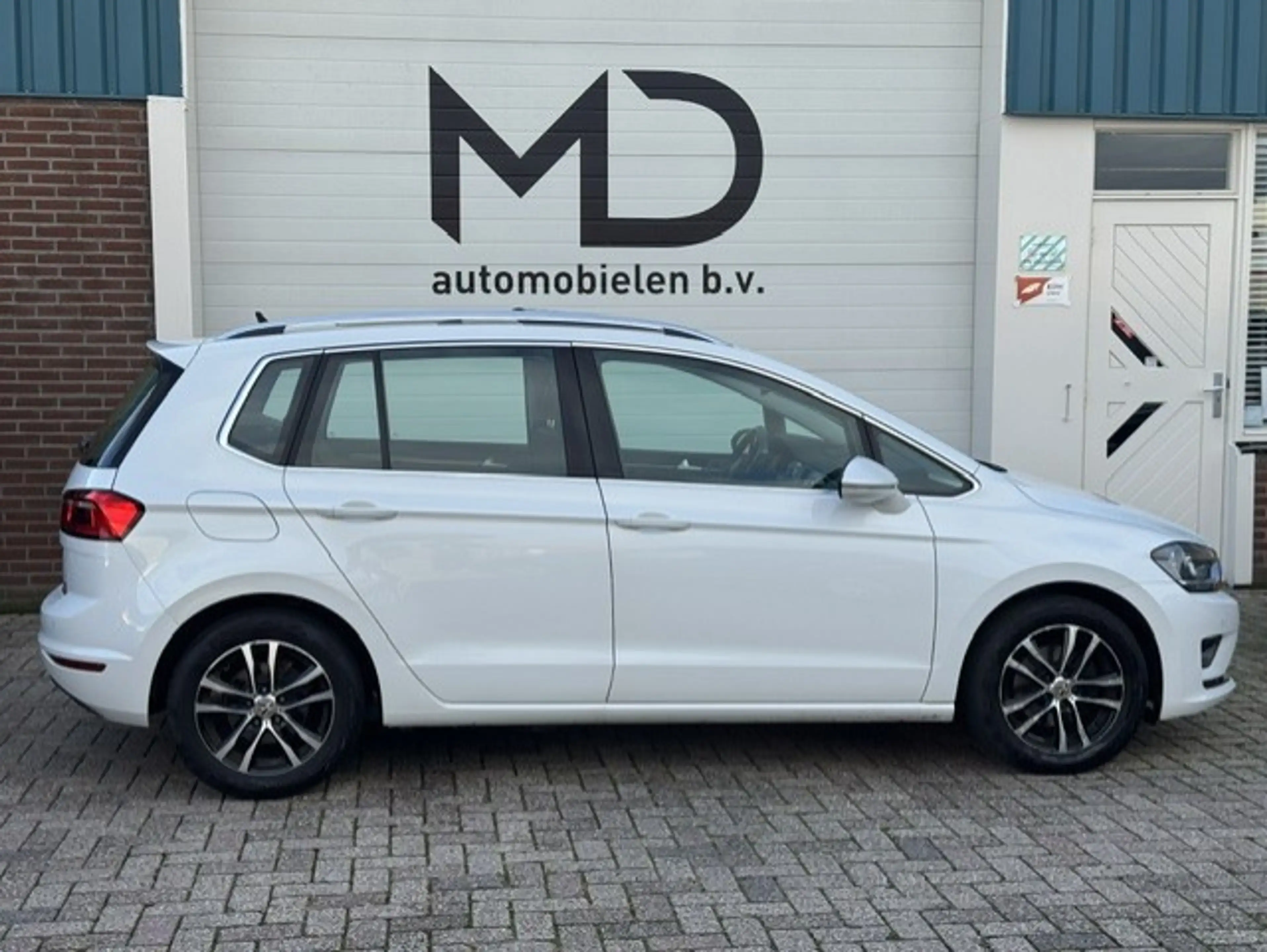 Volkswagen Golf Sportsvan 1.2 TSI Highline -1 eigenaar - DSG — photo 2