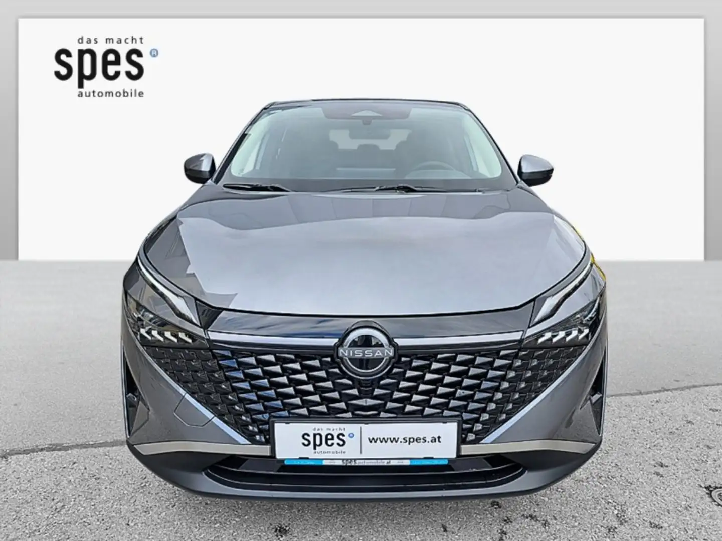 Nissan Qashqai 1.3 FIRST EDITION 140PS MT Gris - 2