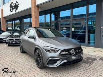 200 AMG Line Premium Plus auto *GARANZIA UFFICIALE* TETTO*