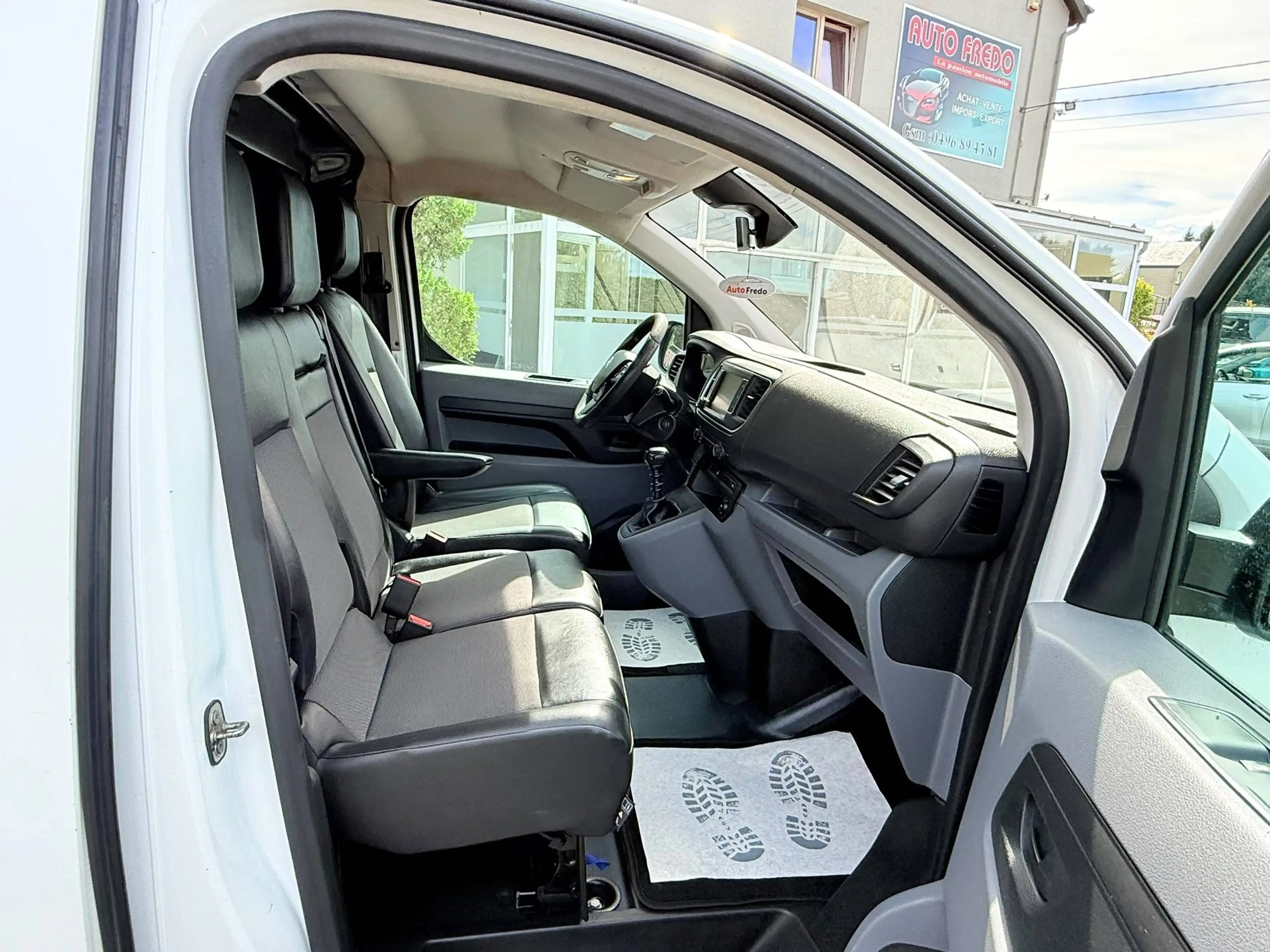 Peugeot Expert 2.0 HDi l2h1 * Gps * Camera * Tva */* — photo 14