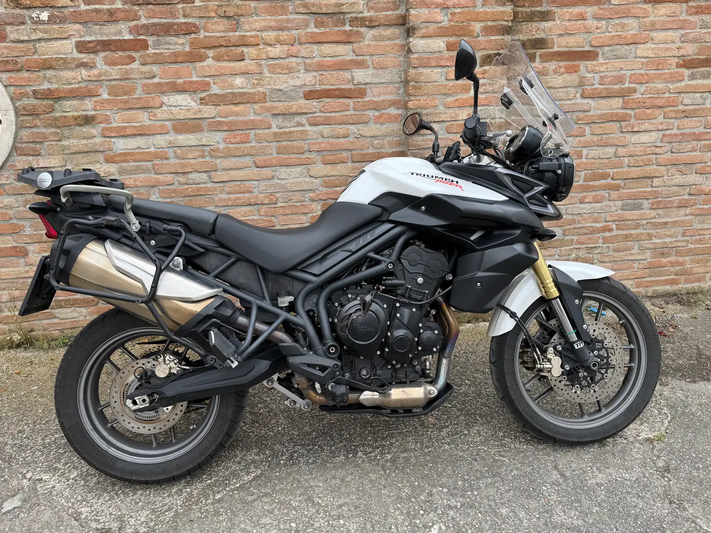 Triumph Tiger 800 abs Alb - 1