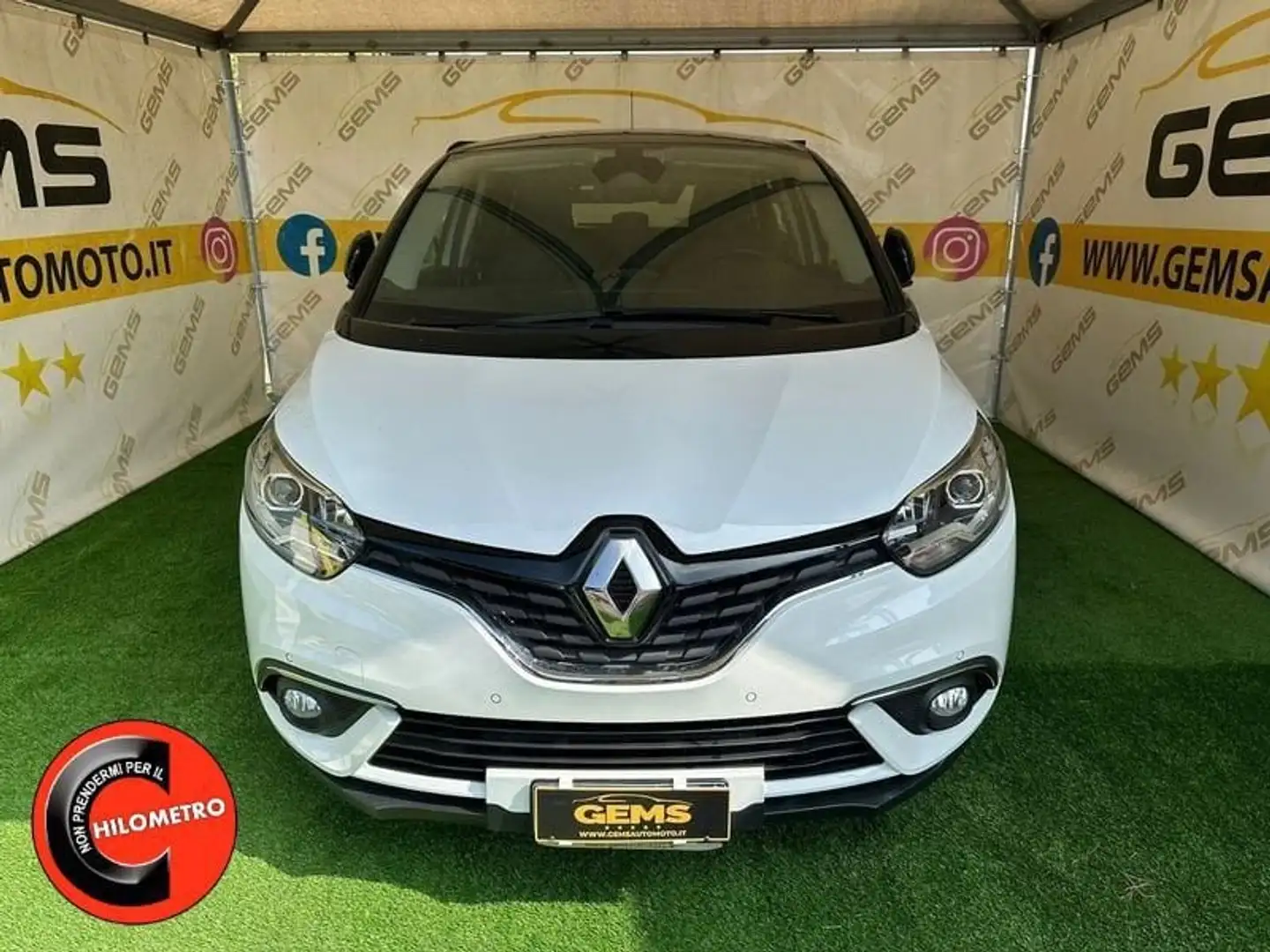 Renault Scenic Blue dCi 120 CV Business n1autocarro Bianco - 1