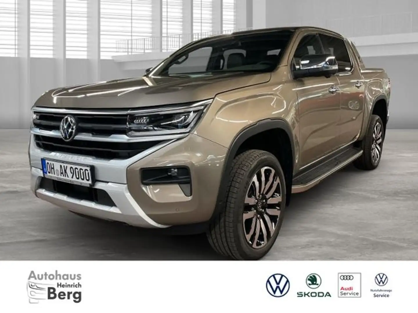 Volkswagen Amarok DoubleCab Aventura 3.0 TDI 4Motion DSG AHK Navi Le Бежевий - 1