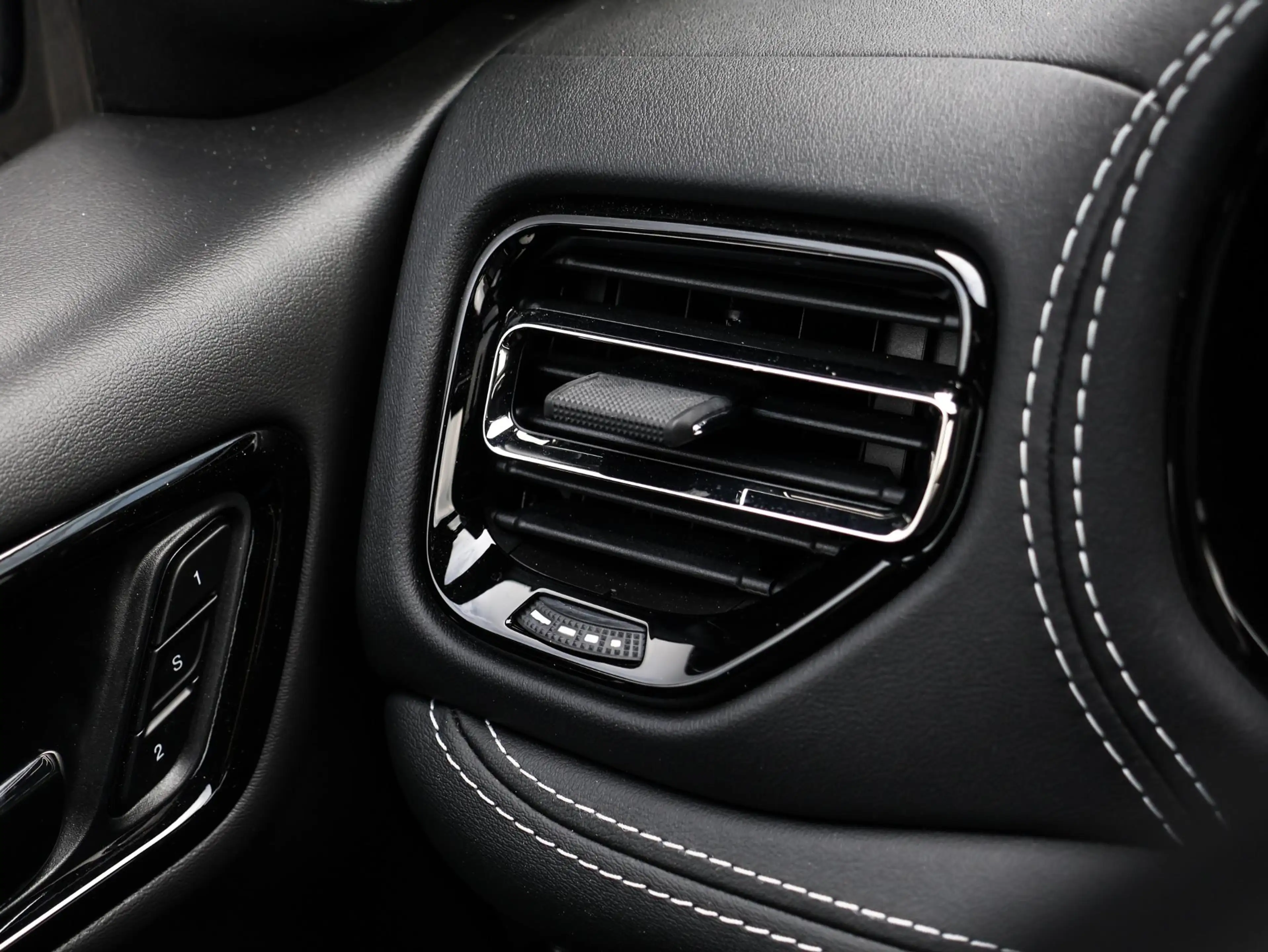 Dodge Durango 392 SRT AWD 6.4L V8 | VAN | 481 PK | ACC | LPG — photo 50