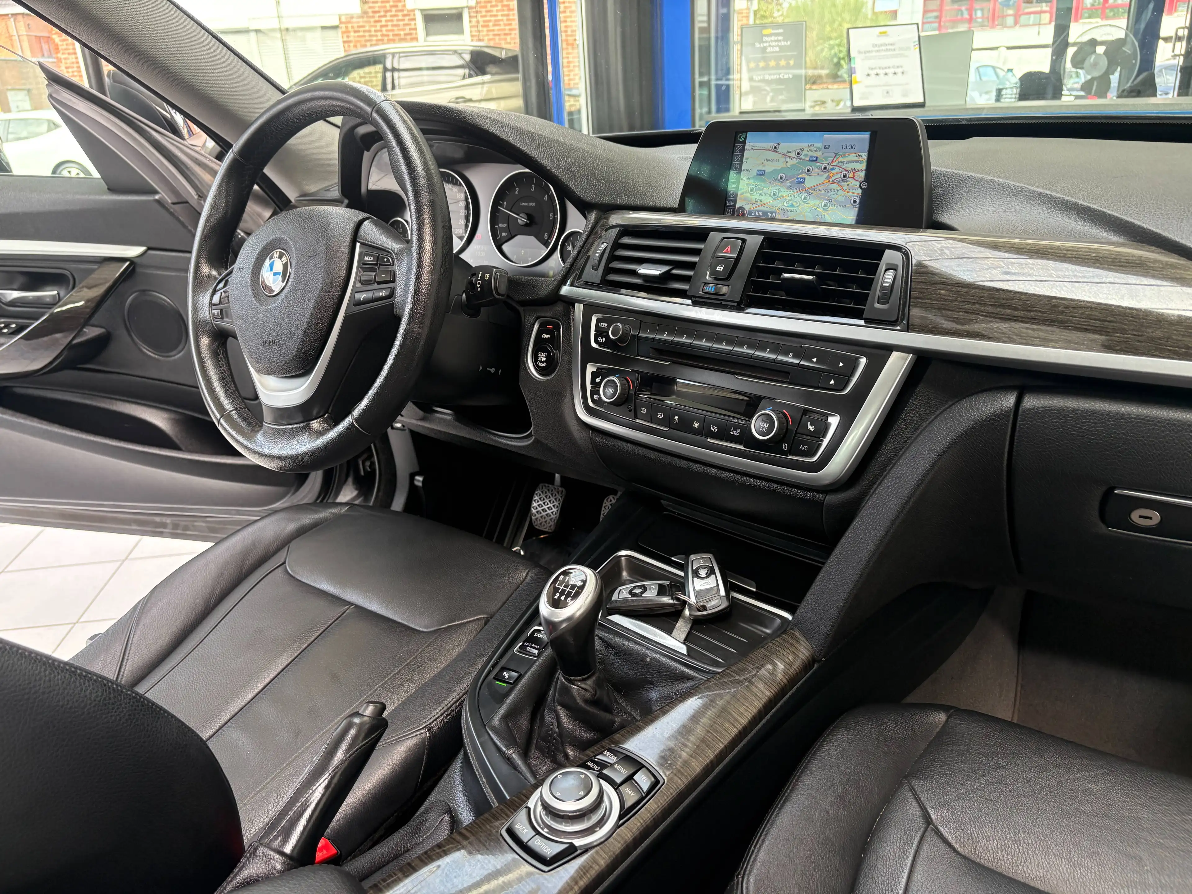 BMW 318 Gran Turismo 318 d *XENON * CUIR * TOIT * GPS * CAMERA * EURO 6 * — photo 14