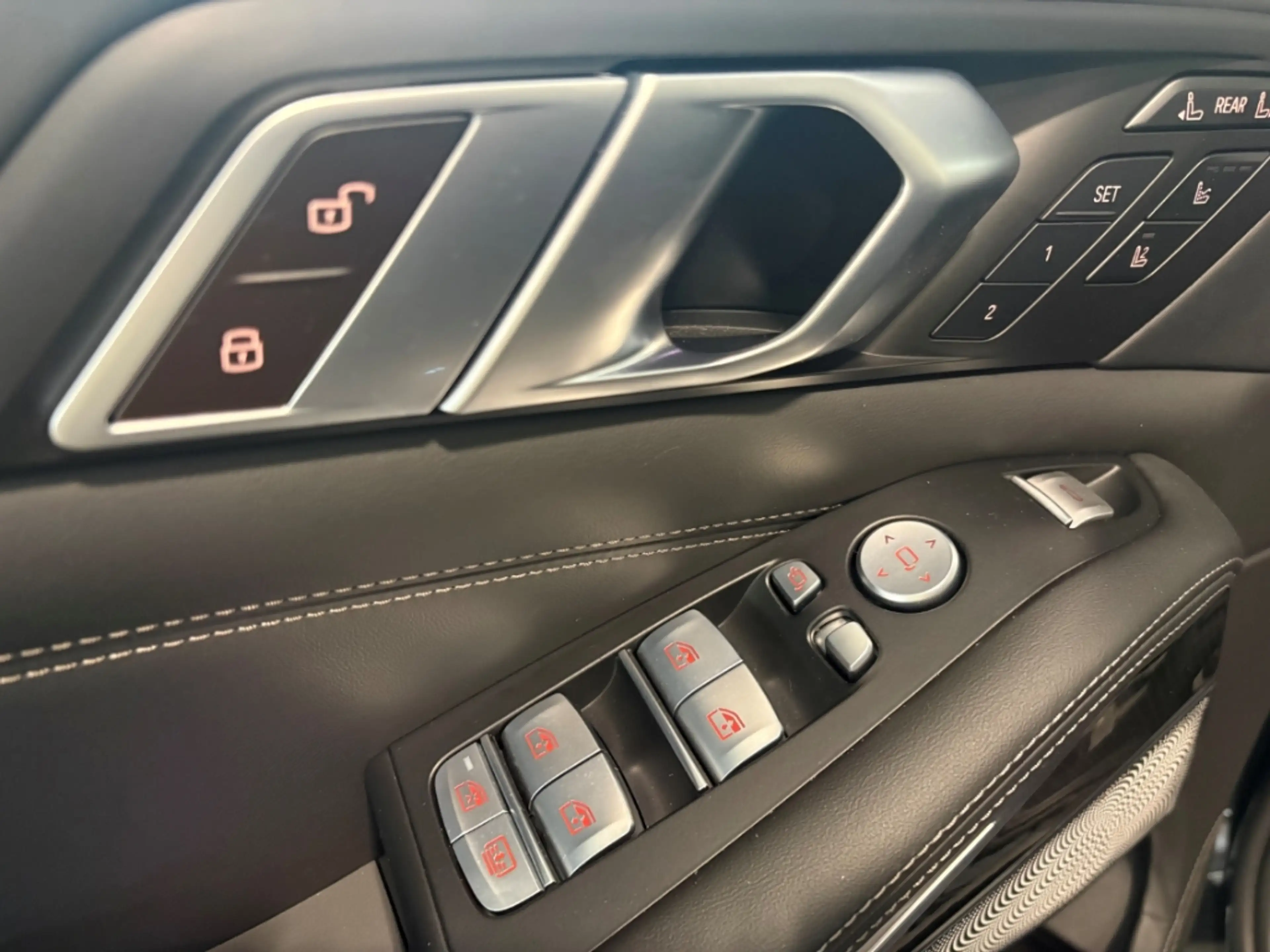 BMW X7 i xDrive Sportpaket Luftfederung AD Niveau StandHZ — photo 9