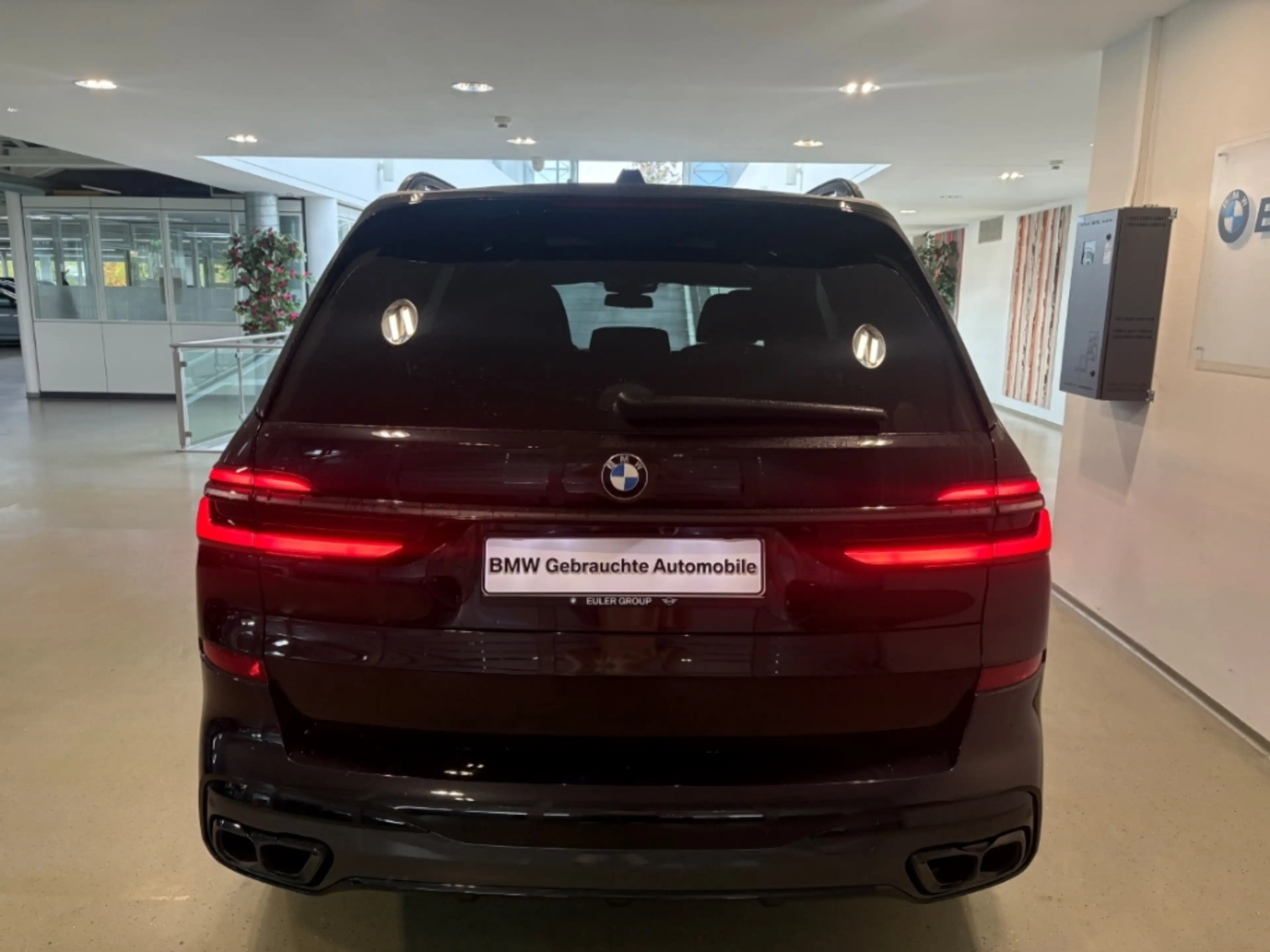 BMW X7 i xDrive Sportpaket Luftfederung AD Niveau StandHZ — photo 4