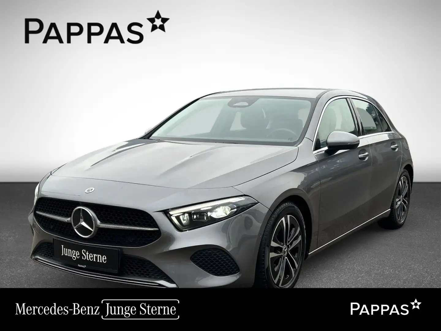 Mercedes-Benz A 180 d Kompaktlimousine Österreich-Edition PTS Grau - 1
