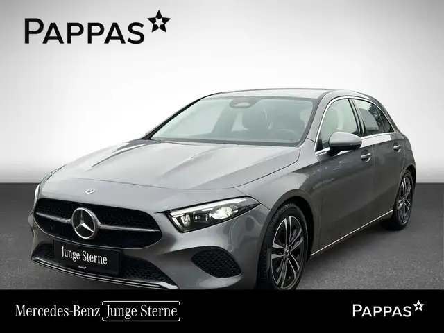Mercedes-Benz A 180 d Kompaktlimousine Österreich-Edition PTS
