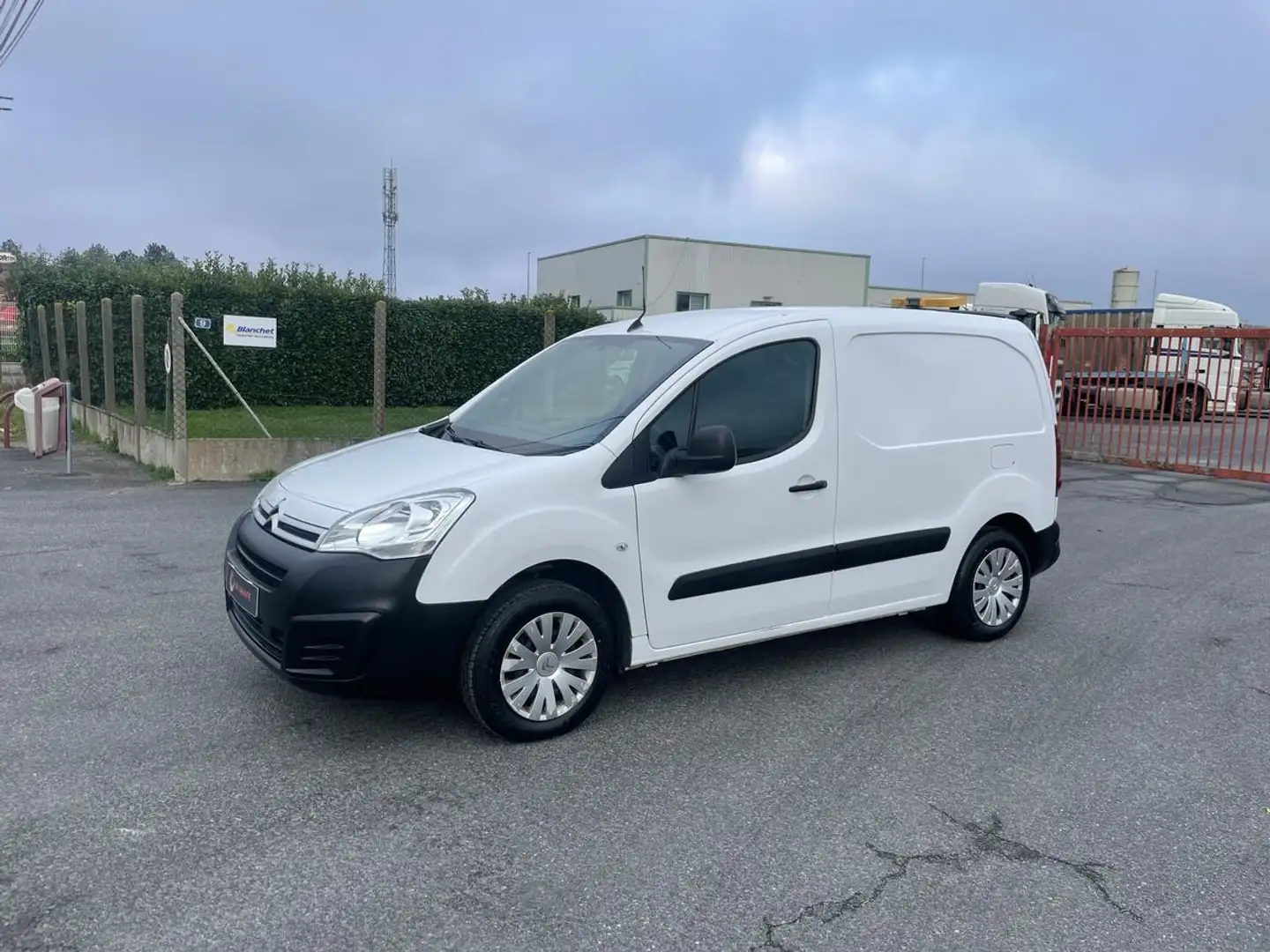 Citroen Berlingo 1.6 100 cv garantie 12 mois Blanc - 1