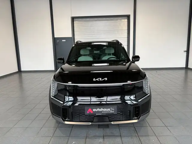 Kia Ev9 view 2