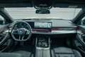 BMW 530 5 Serie 530e M Sport Automaat / Trekhaak / Adaptie Zwart - thumbnail 5