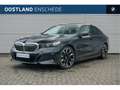 BMW 530 5 Serie 530e M Sport Automaat / Trekhaak / Adaptie Zwart - thumbnail 1