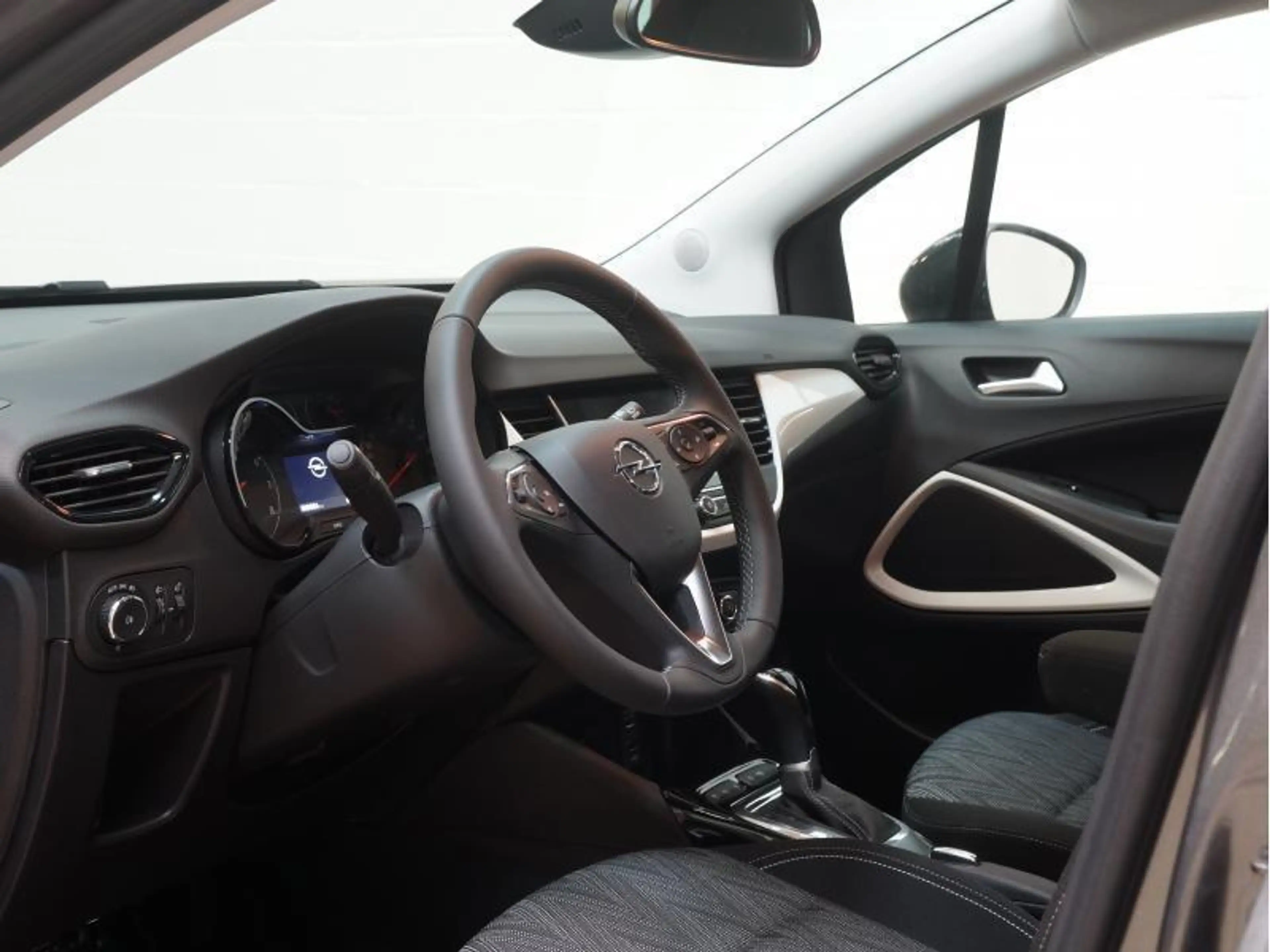 Opel Crossland X 1.2T 130pk 2020 Edition automaat — photo 10