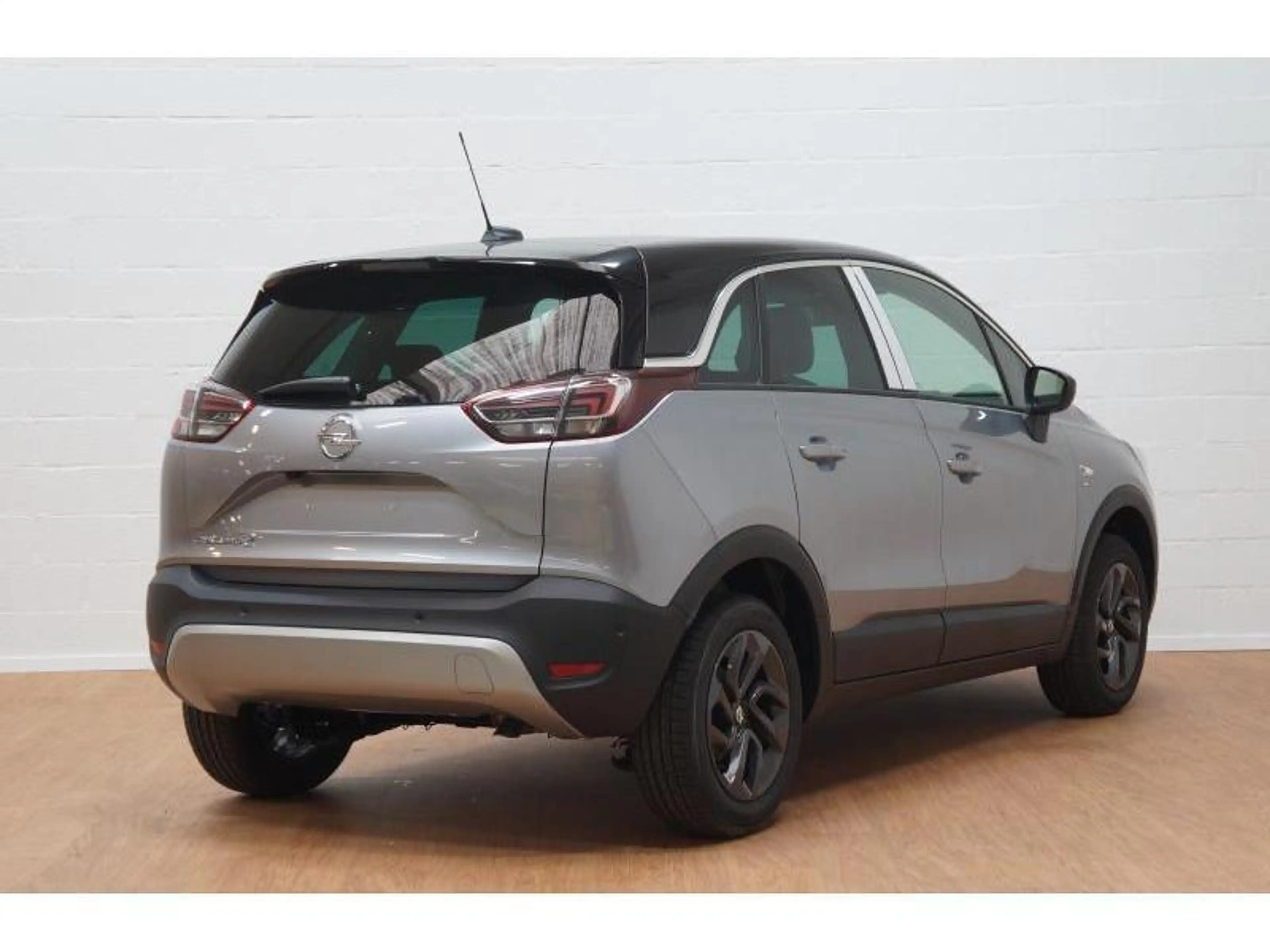 Opel Crossland X 1.2T 130pk 2020 Edition automaat — photo 4