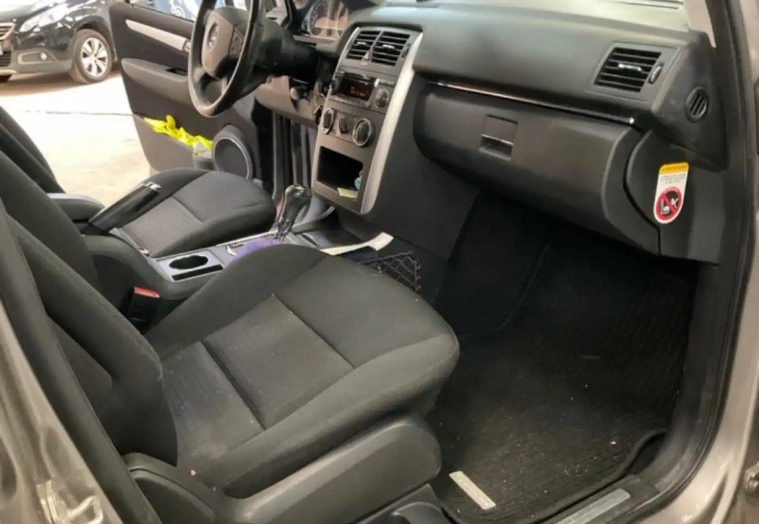 Mercedes-Benz B 180 180 CDI PACK DESIGN CVT Grijs - 2