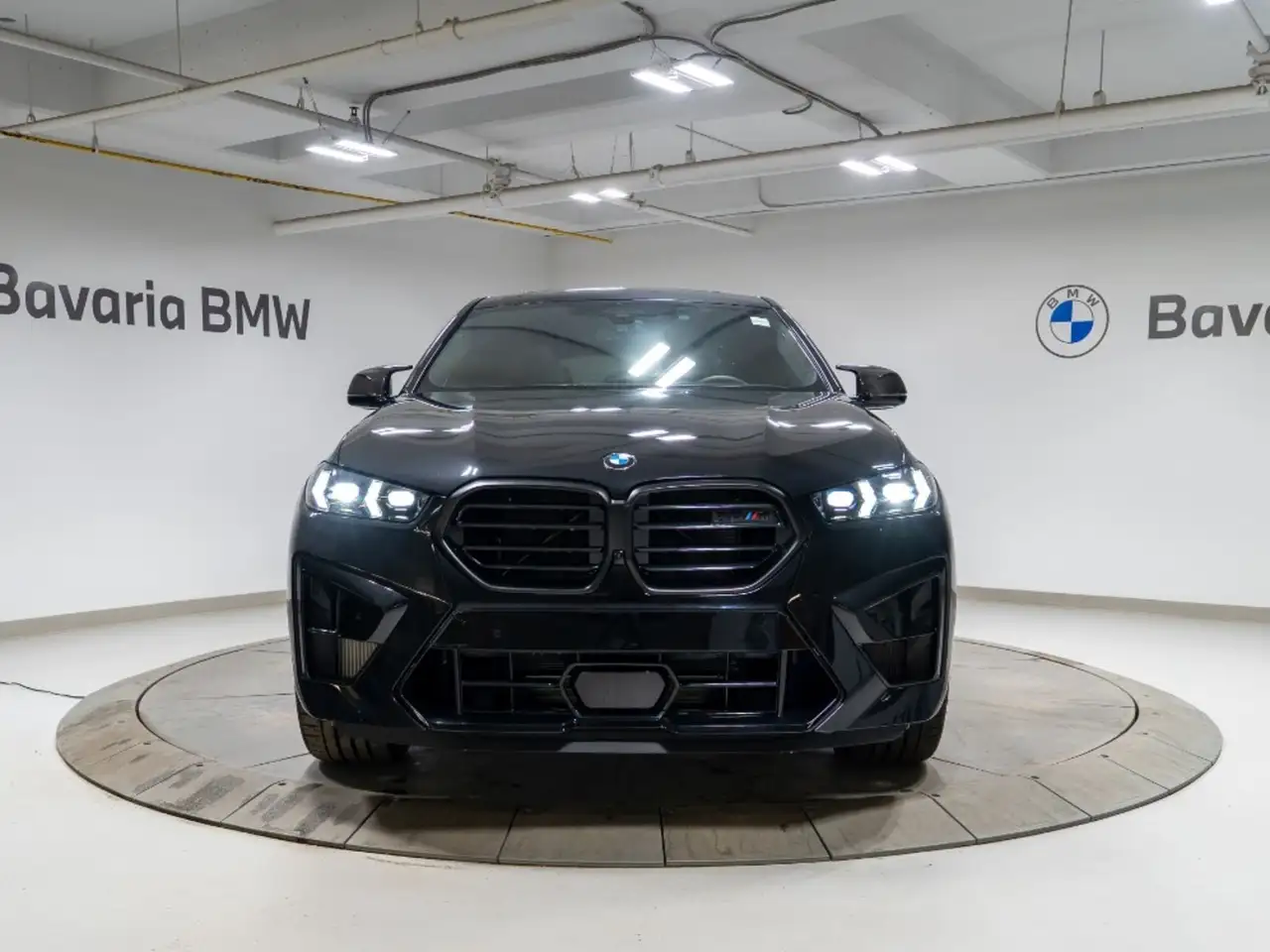 BMW X6 M снимка BMW X6 M