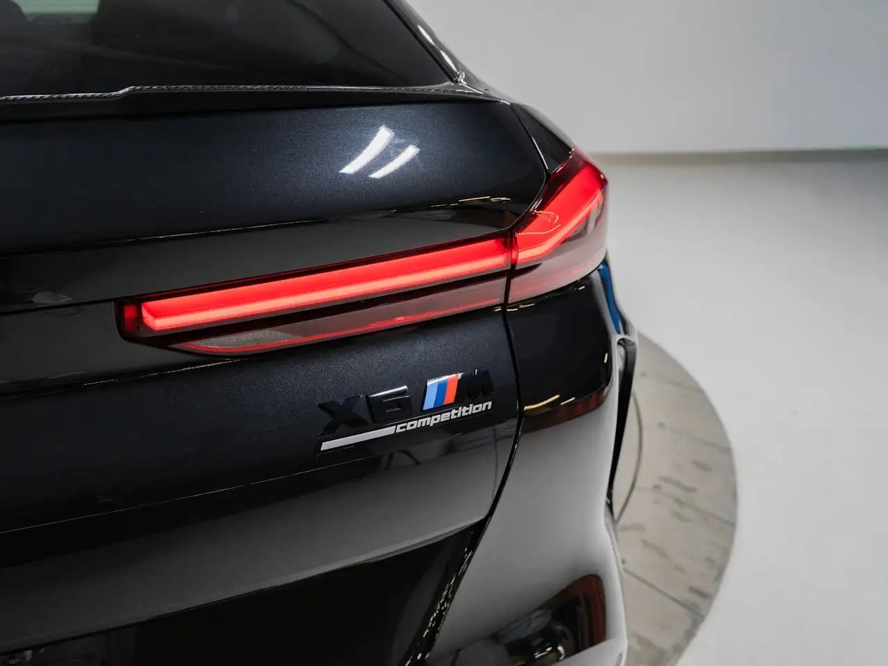 BMW X6 M снимка BMW X6 M