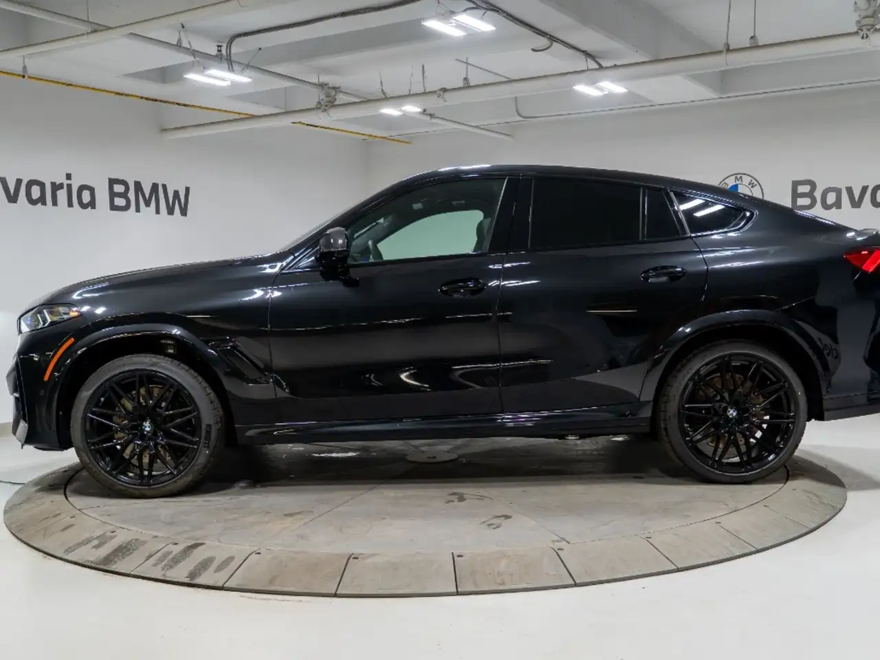 BMW X6 M снимка BMW X6 M