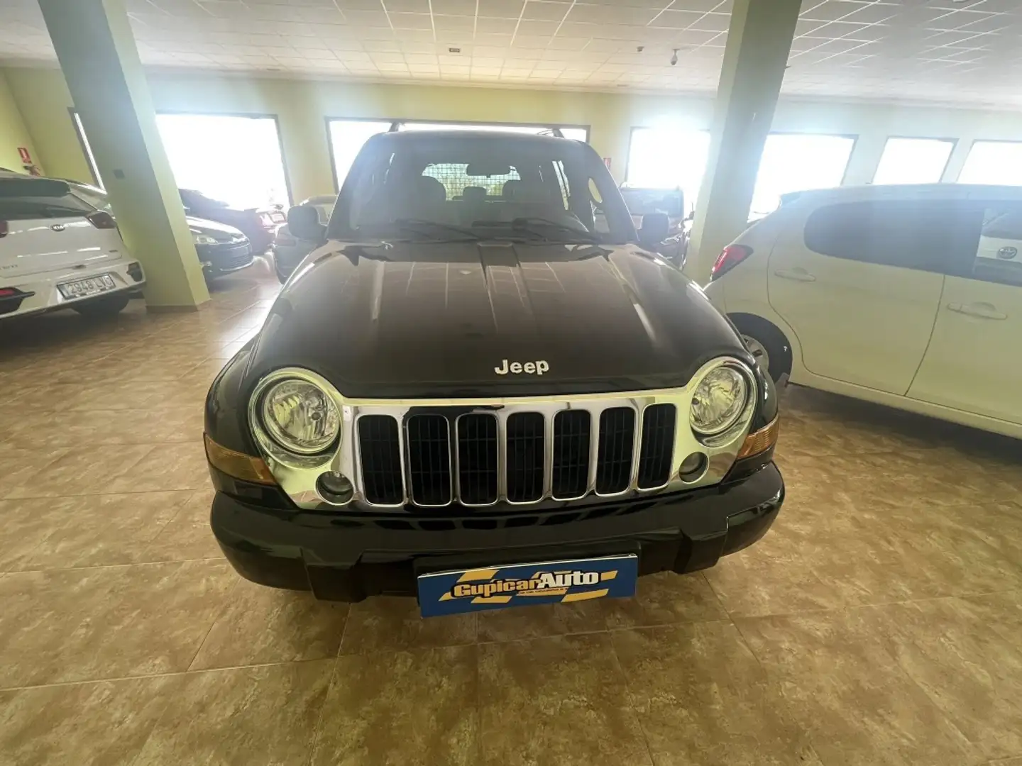 Jeep Cherokee 2.8CRD Limited Negro - 2