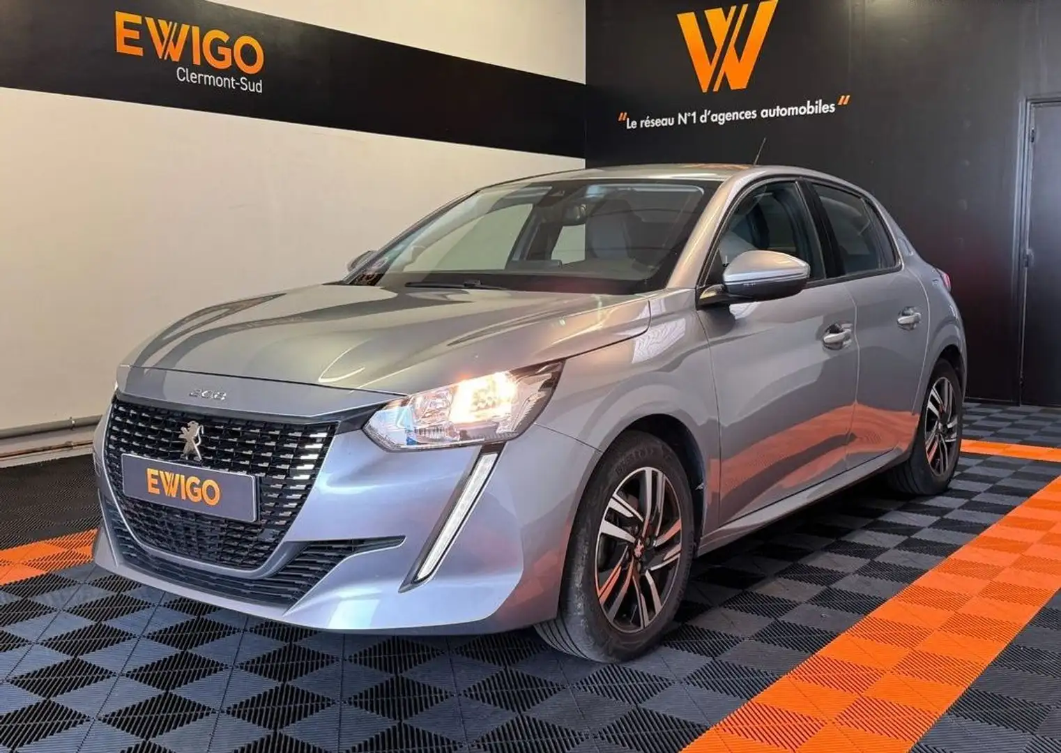 Peugeot 208 1.2 puretech 100ch allure entretien constructeur Gris - 1