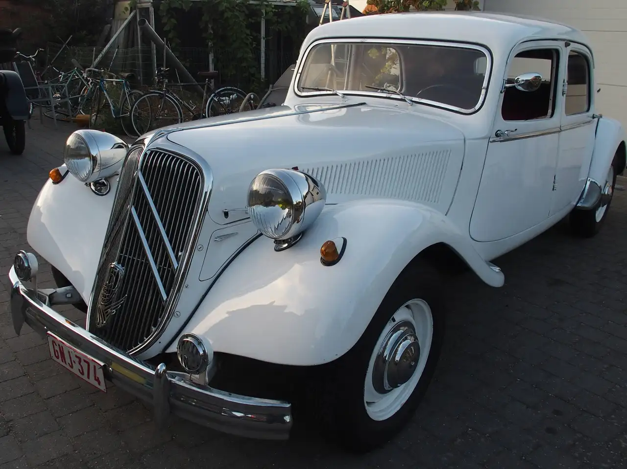 Citroen Traction Avant six 6 cyl., foto 1