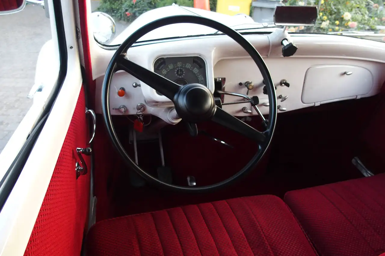 Citroen Traction Avant six 6 cyl., foto 12
