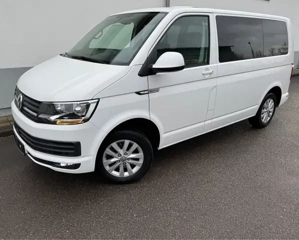 Volkswagen T6 Multivan T6 2,0 MV *150PS *STANDHZG. *SCHIENENSYSTEM