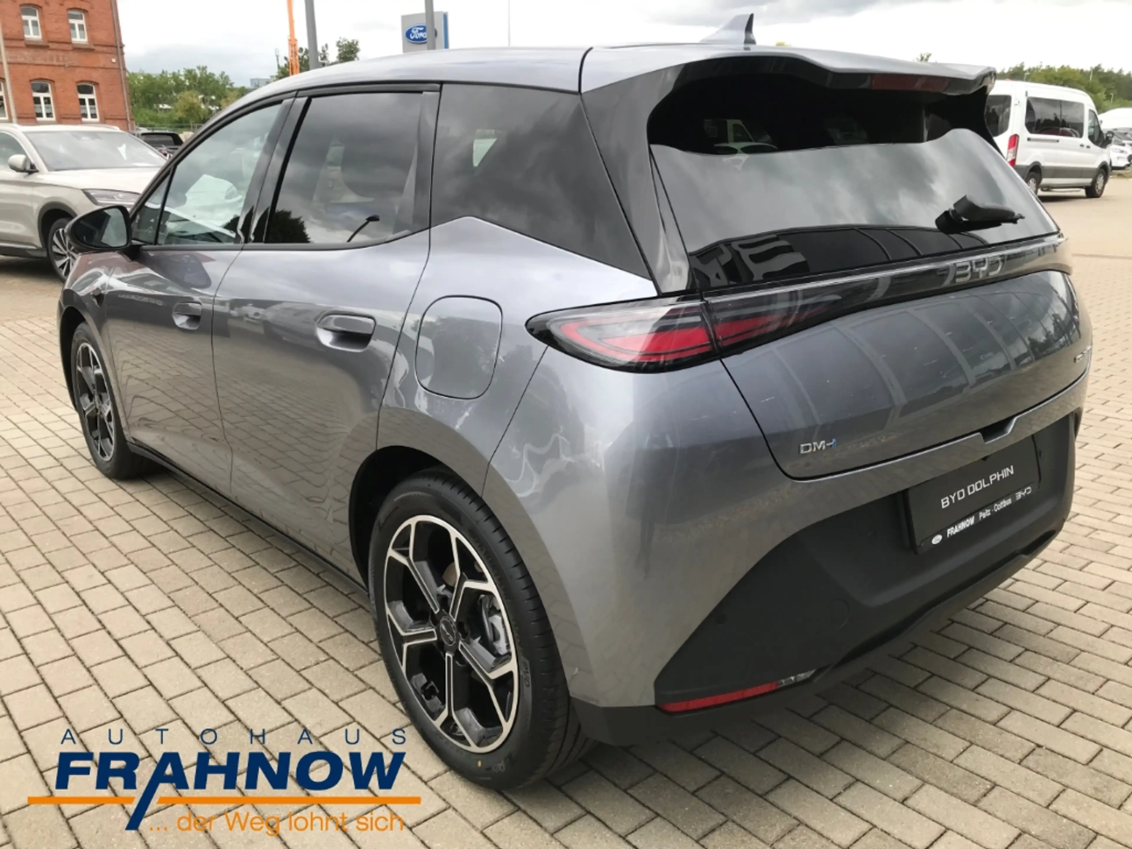 BYD Dolphin G 1.5 DM-i PHEV 156 kW Comfort LED NAVI SHZ ACC NAVI — photo 6