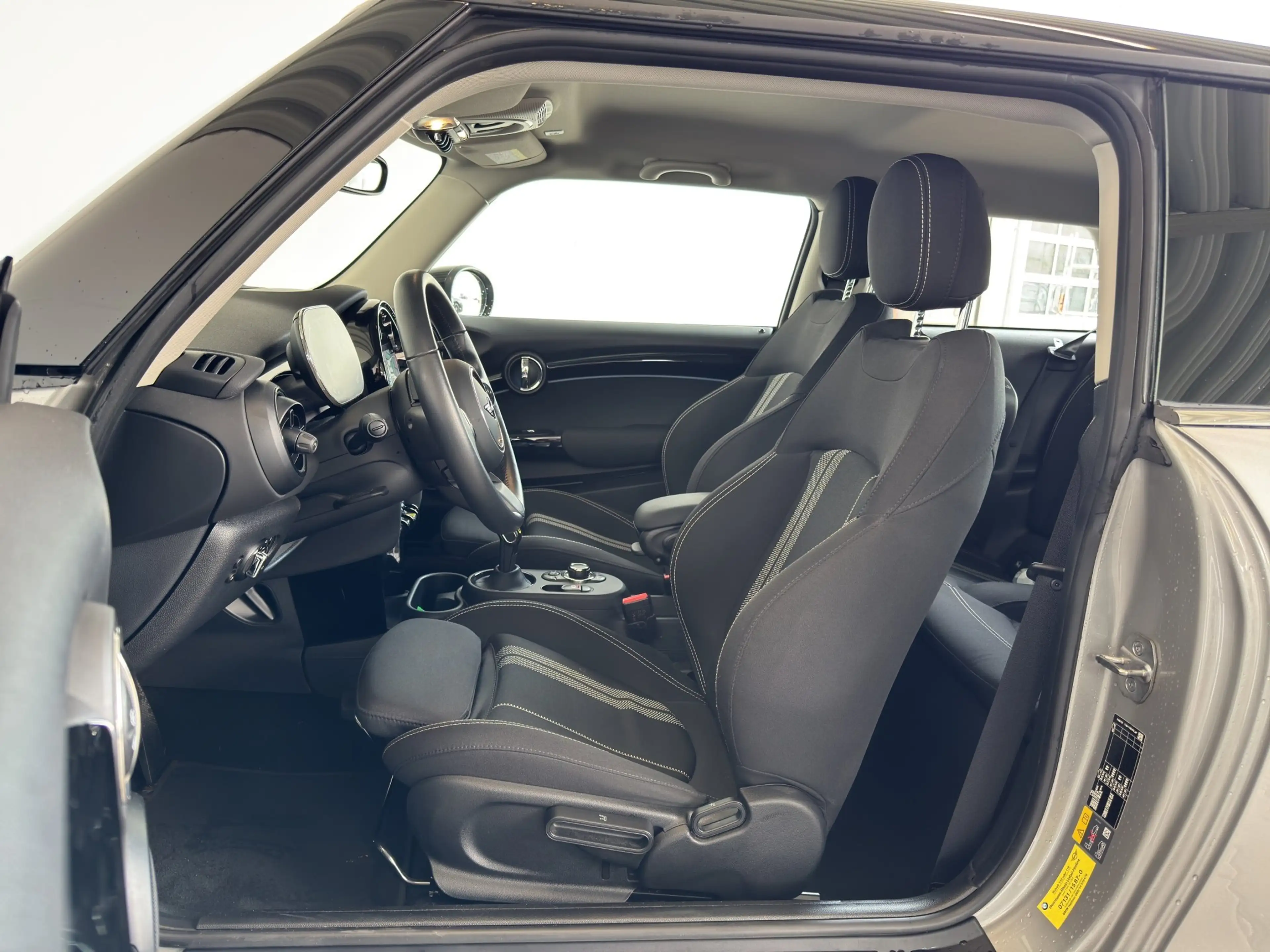 MINI Cooper SE 3-trg. Navi.LED.DriveAs.Sportsz.Apple — photo 9