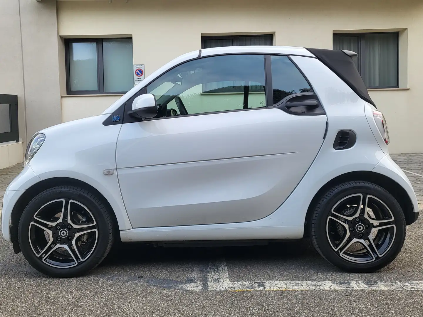 smart city-coupé/city-cabrio Alb - 1