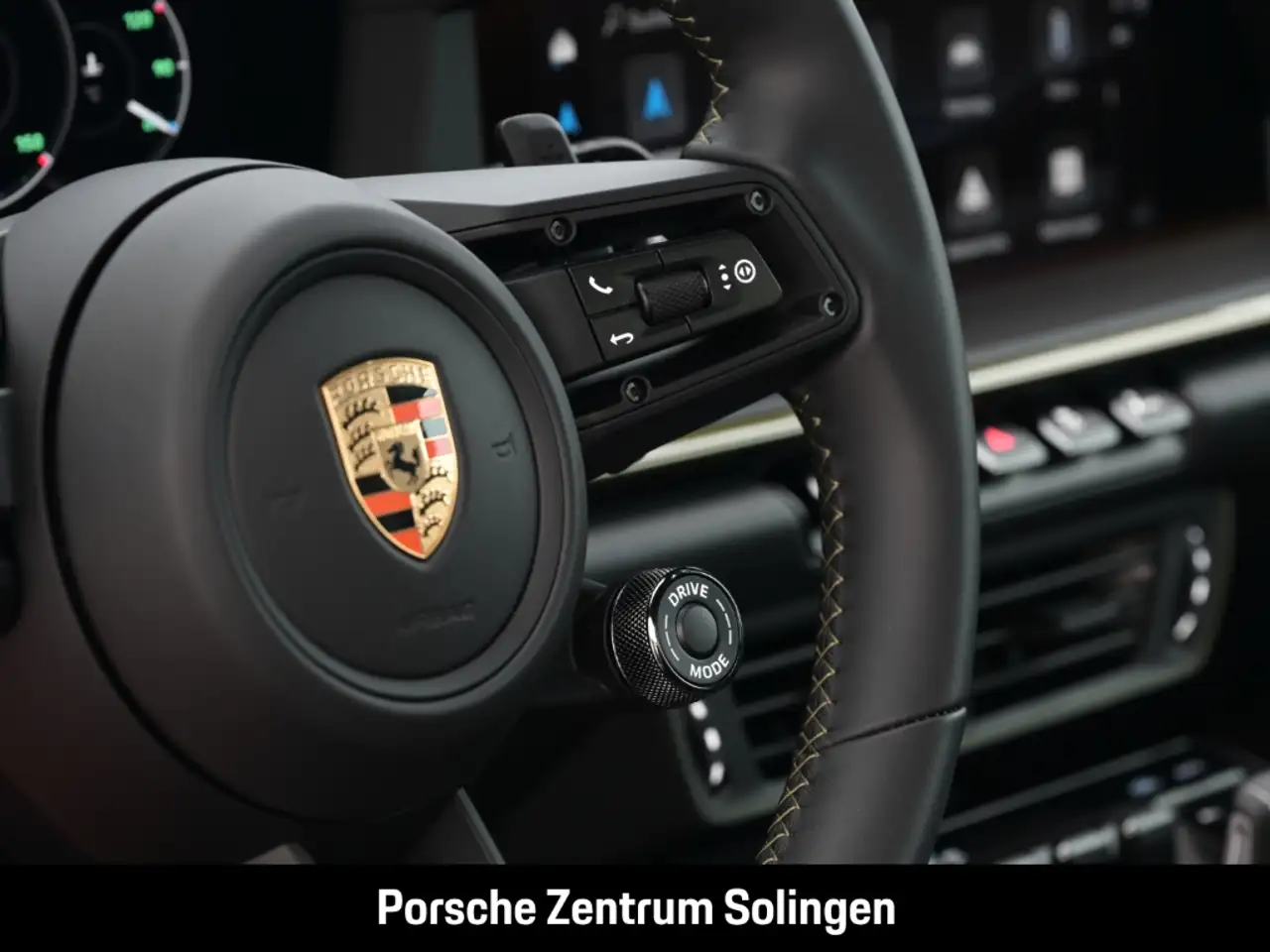 Porsche 992 911 Spirit 70 BURMESTER PCCB Lift 15
