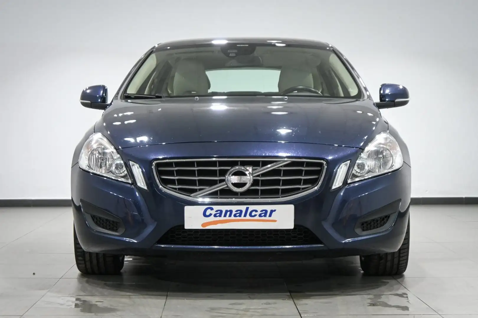 Volvo V60 D3 Momentum Azul - 2