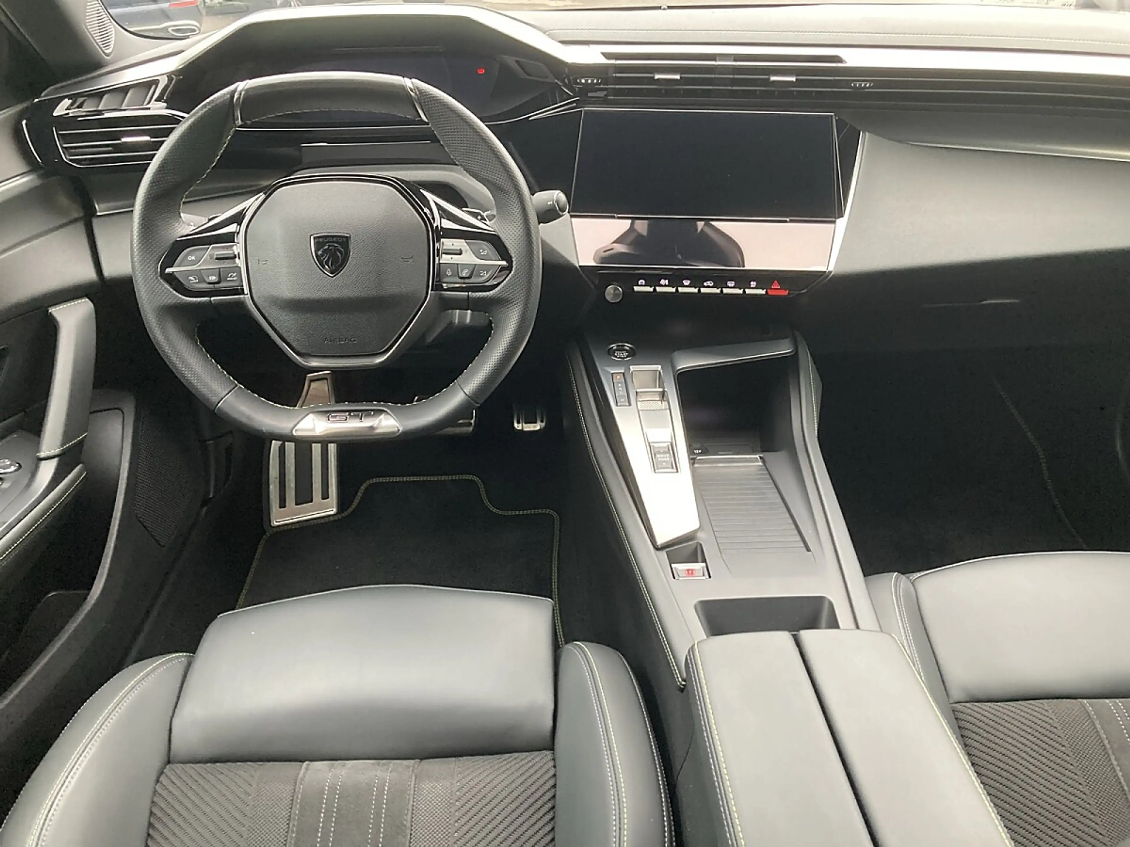 Peugeot 408 PureTech 130 S&S EAT8 GT — photo 7