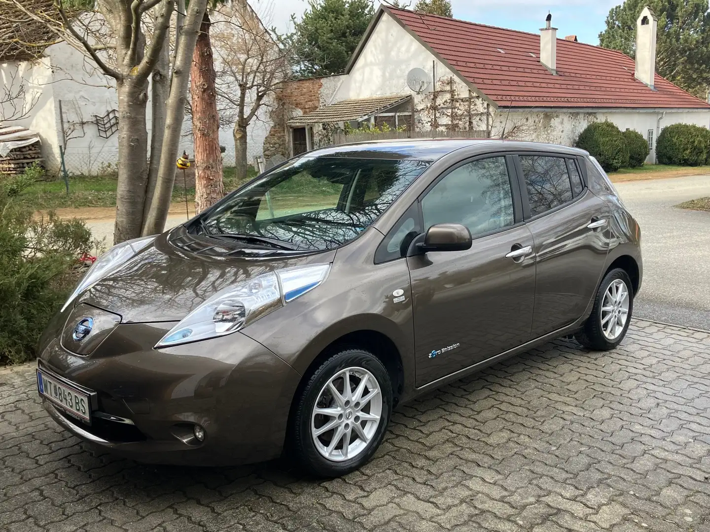 Nissan Leaf Acenta 30 kWh mit Batterie Bronze - 1