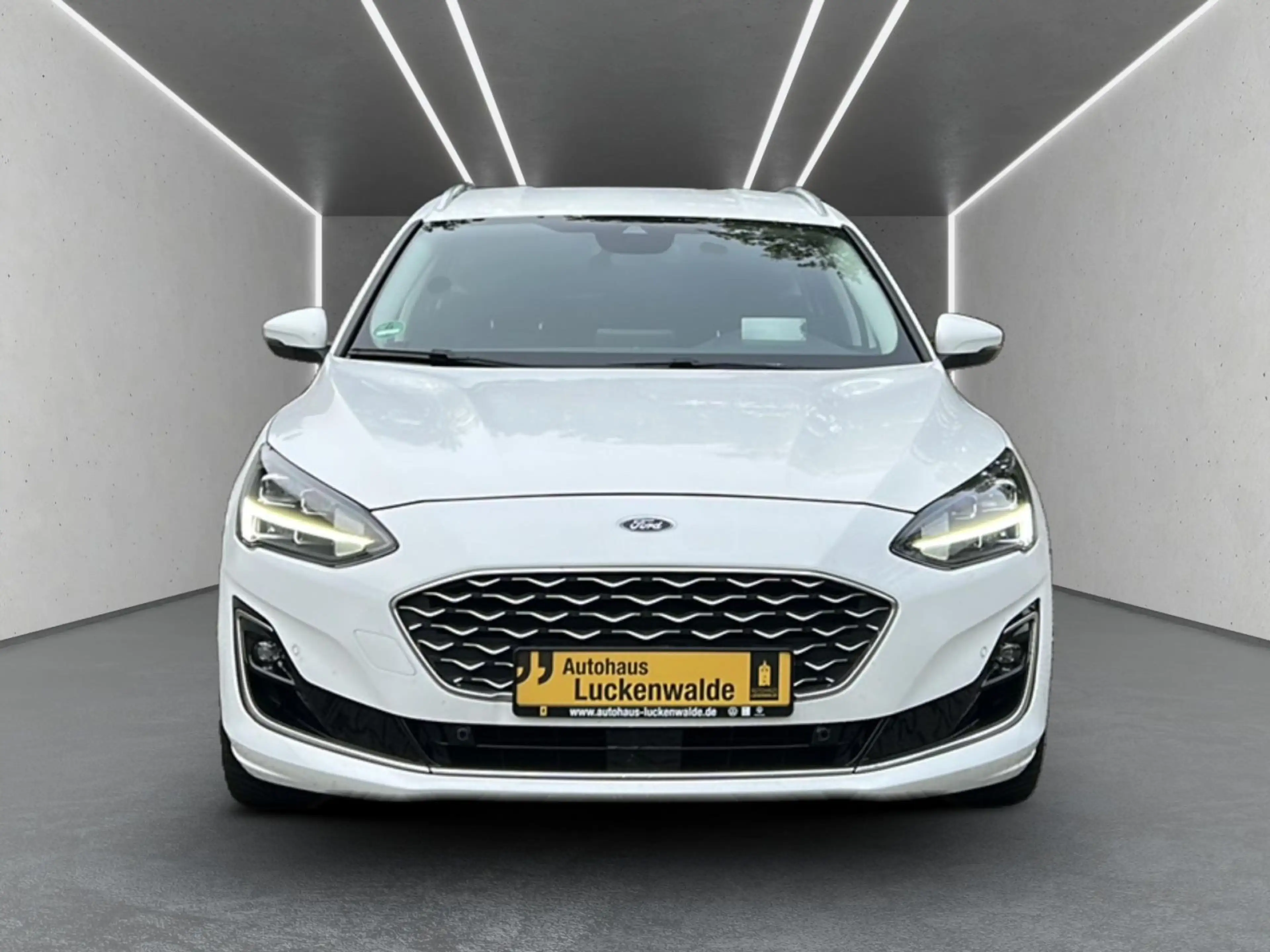 Ford Focus Turnier 1.5 EcoBoost Vignale Aut. *StdHz* — photo 6