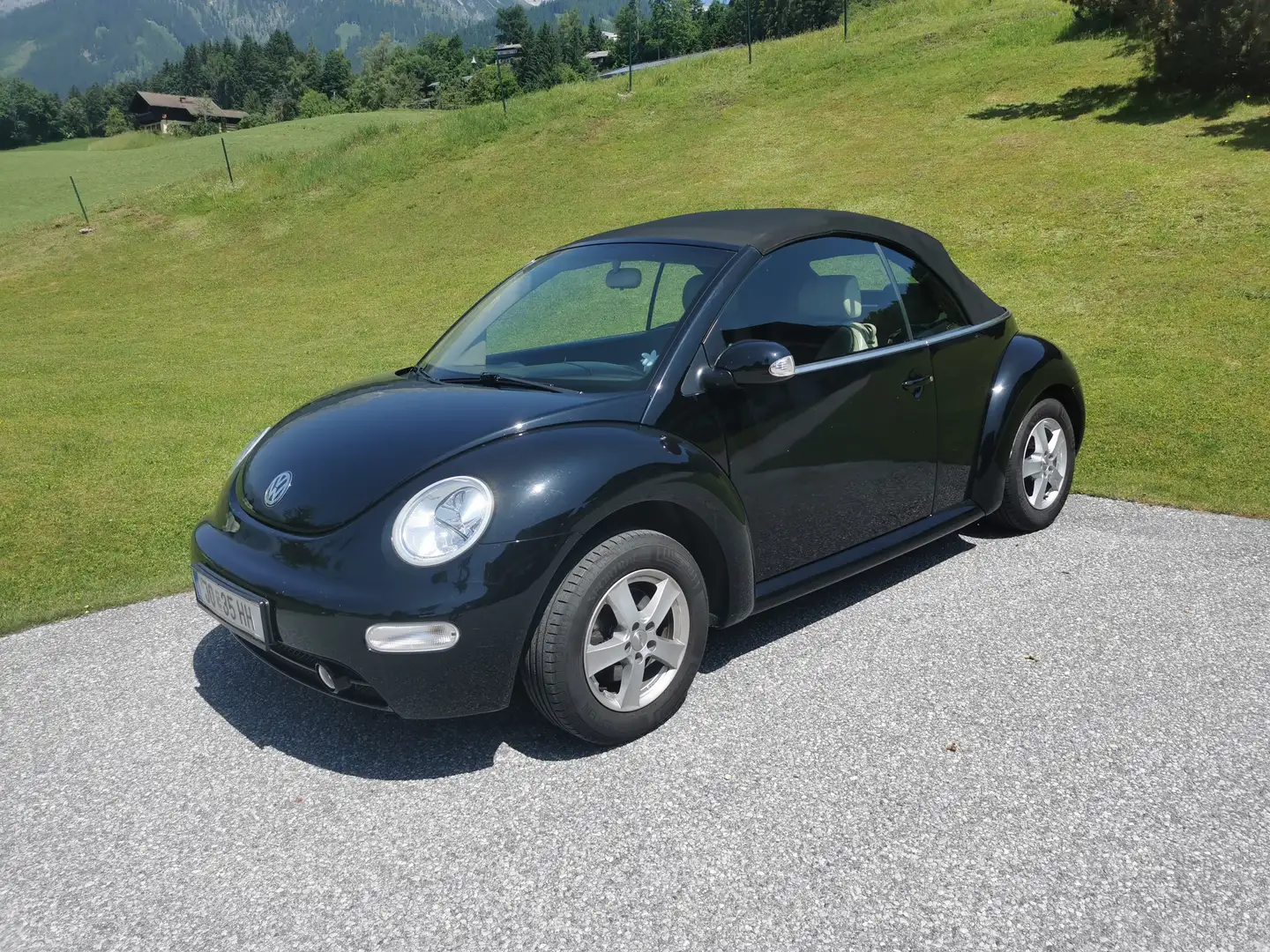 Volkswagen Beetle Cabriolet 1,6 Leder Schwarz - 1