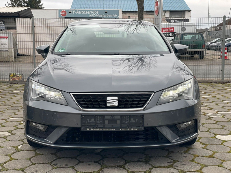 SEAT Leon 1.6TDi Style Automatik Kamera Navi LED — photo 3