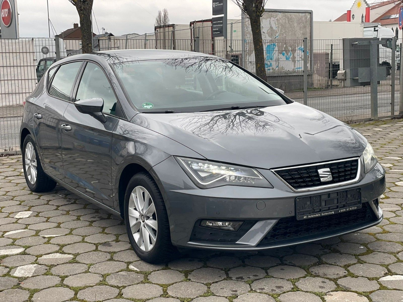 SEAT Leon 1.6TDi Style Automatik Kamera Navi LED — photo 2