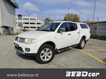 L200 2.5 DI-D/136CV Club Cab Invite DPF