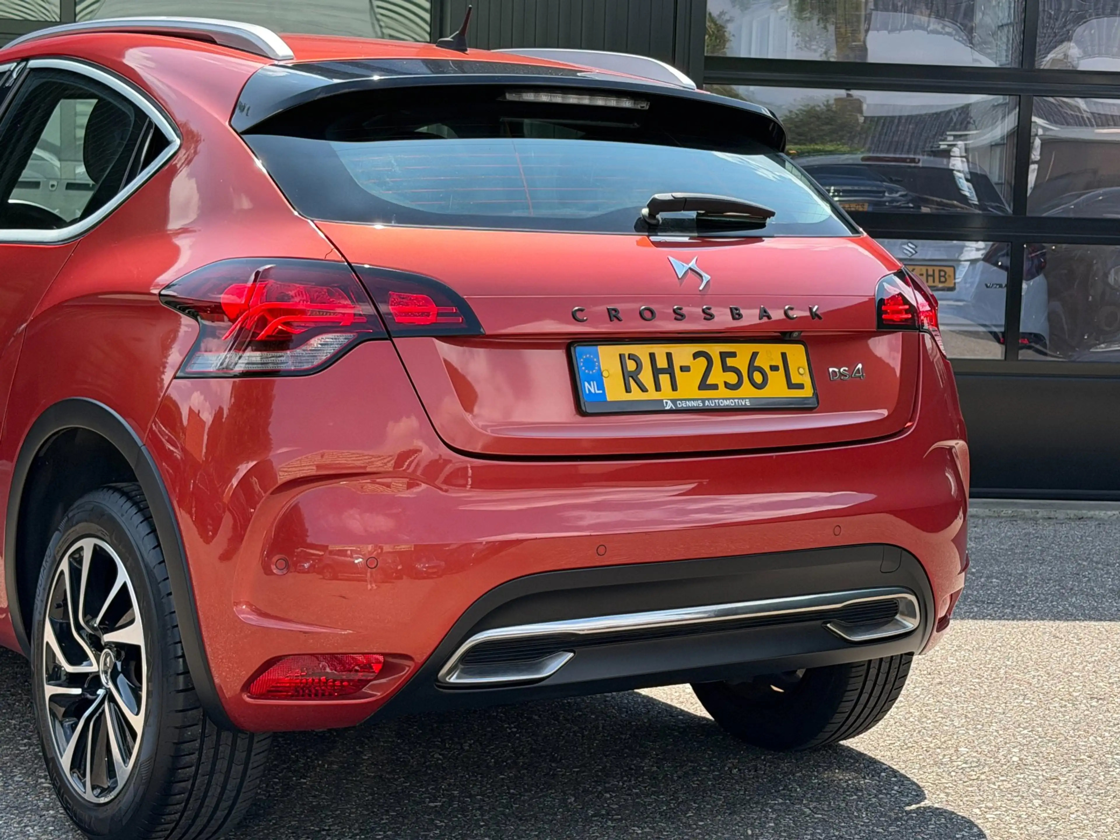 DS Automobiles DS 4 Crossback 1.2 Chic Orange Edition Camera Navigatie — photo 3