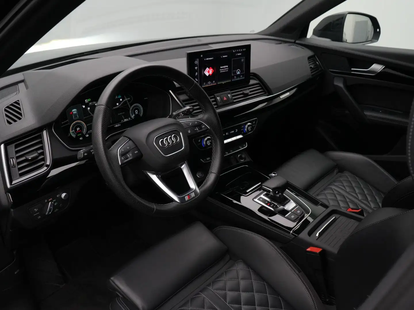 Audi Q5 50 TFSI e 299 pk S-tronic S edition | Panoramadak Zwart - 2