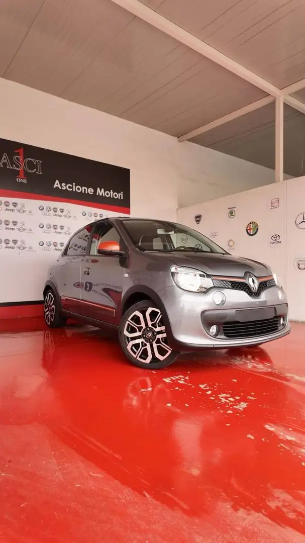 Renault Twingo TCe 110 CV GT Grau - 1