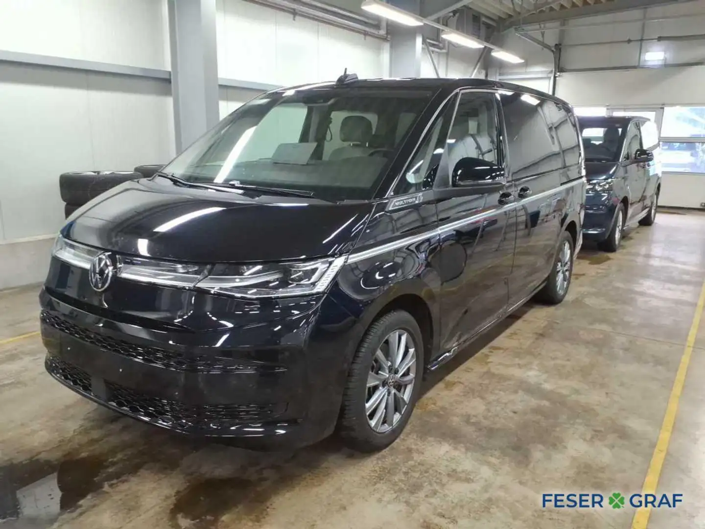 Volkswagen T7 Multivan Style 1.5 TSI eHybrid 7-DSG LÜ Schwarz - 2