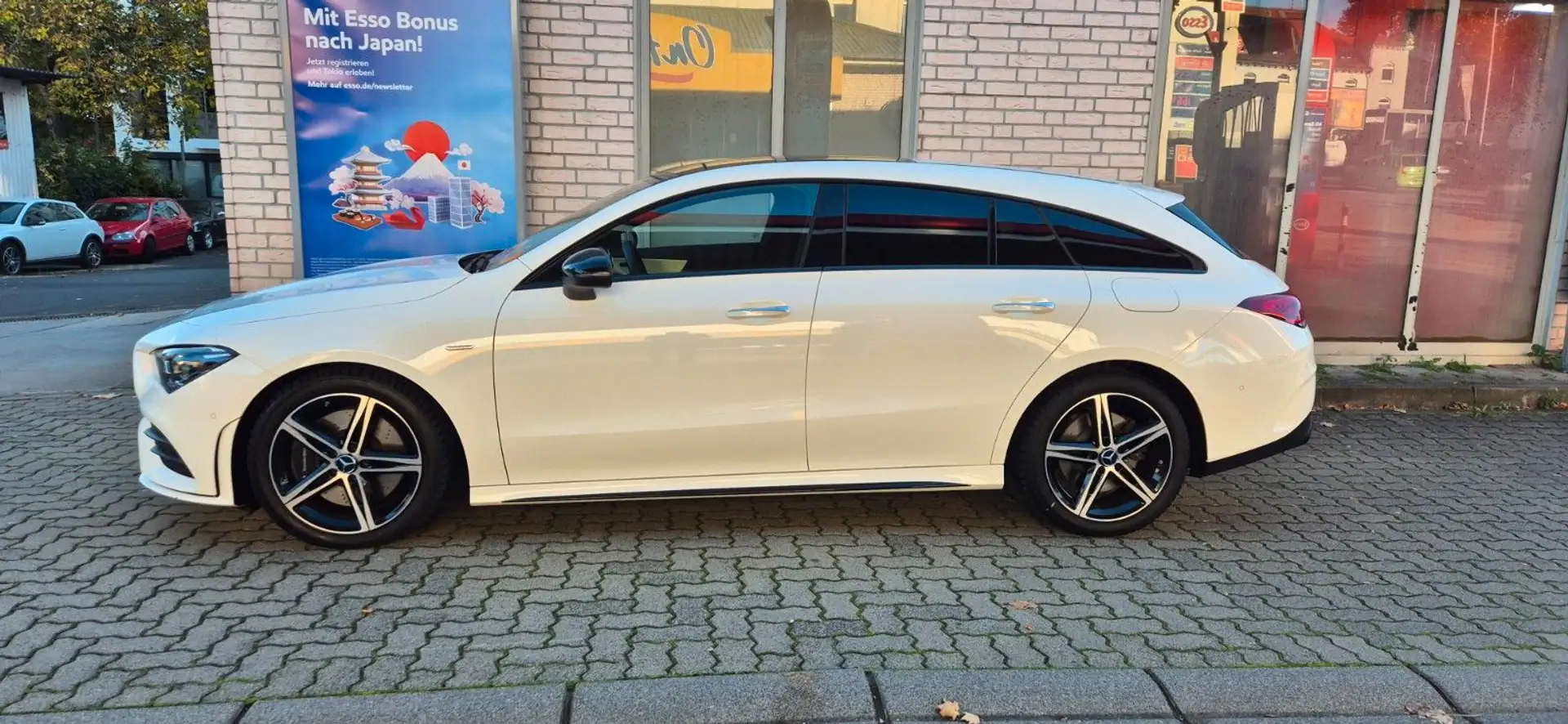 Mercedes-Benz CLA 250 Shoot.Brake Edition/AMG-Line/Burm/Pano Blanc - 2