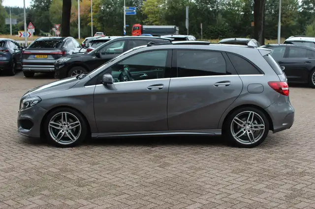 Mercedes-Benz B-Class view 7