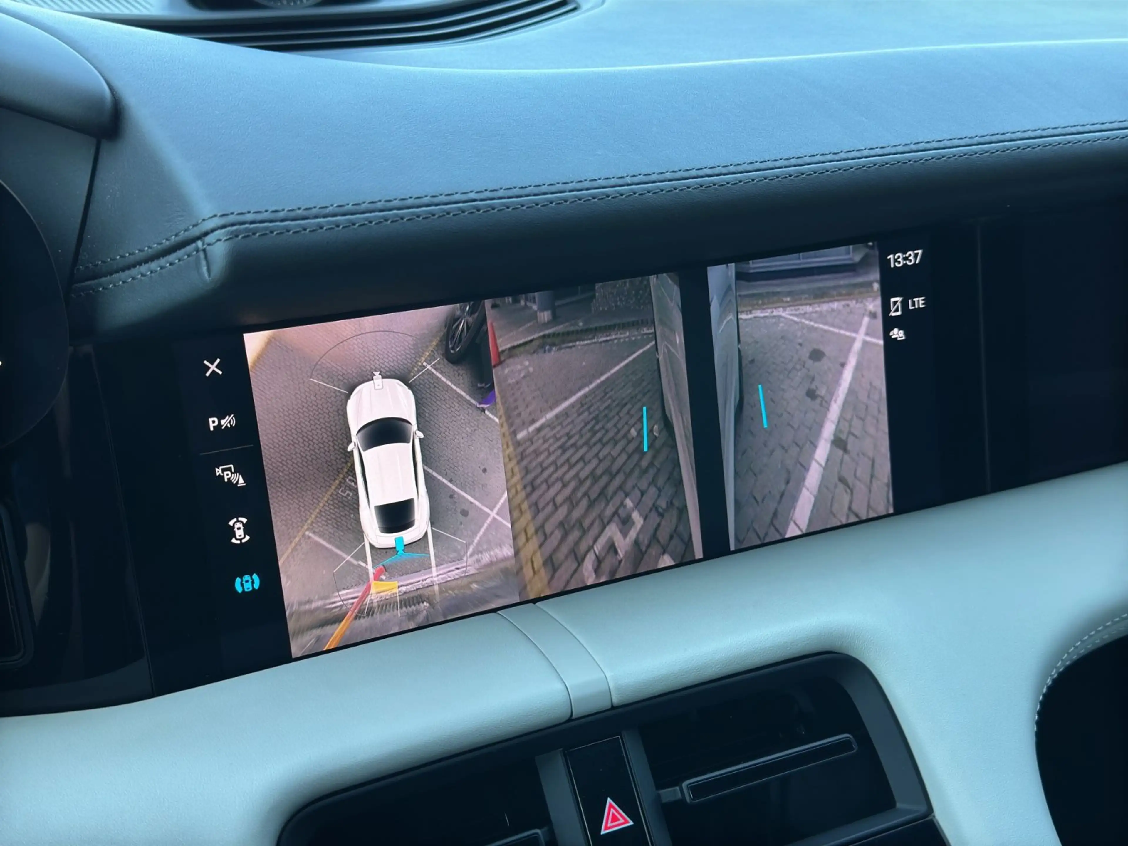 Porsche Taycan 4S°LUFT°HUD°360°MATRIX°PANO°SPORTCHRONO° — photo 10