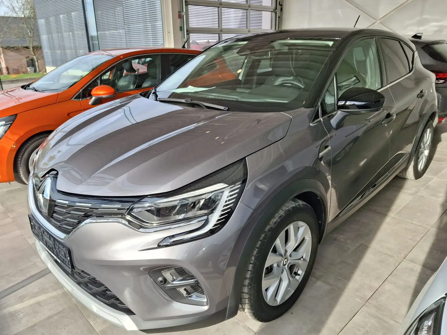 Renault Captur Captur 1,6 SCE PLUG-IN HYBRID 160CV Gris - 2