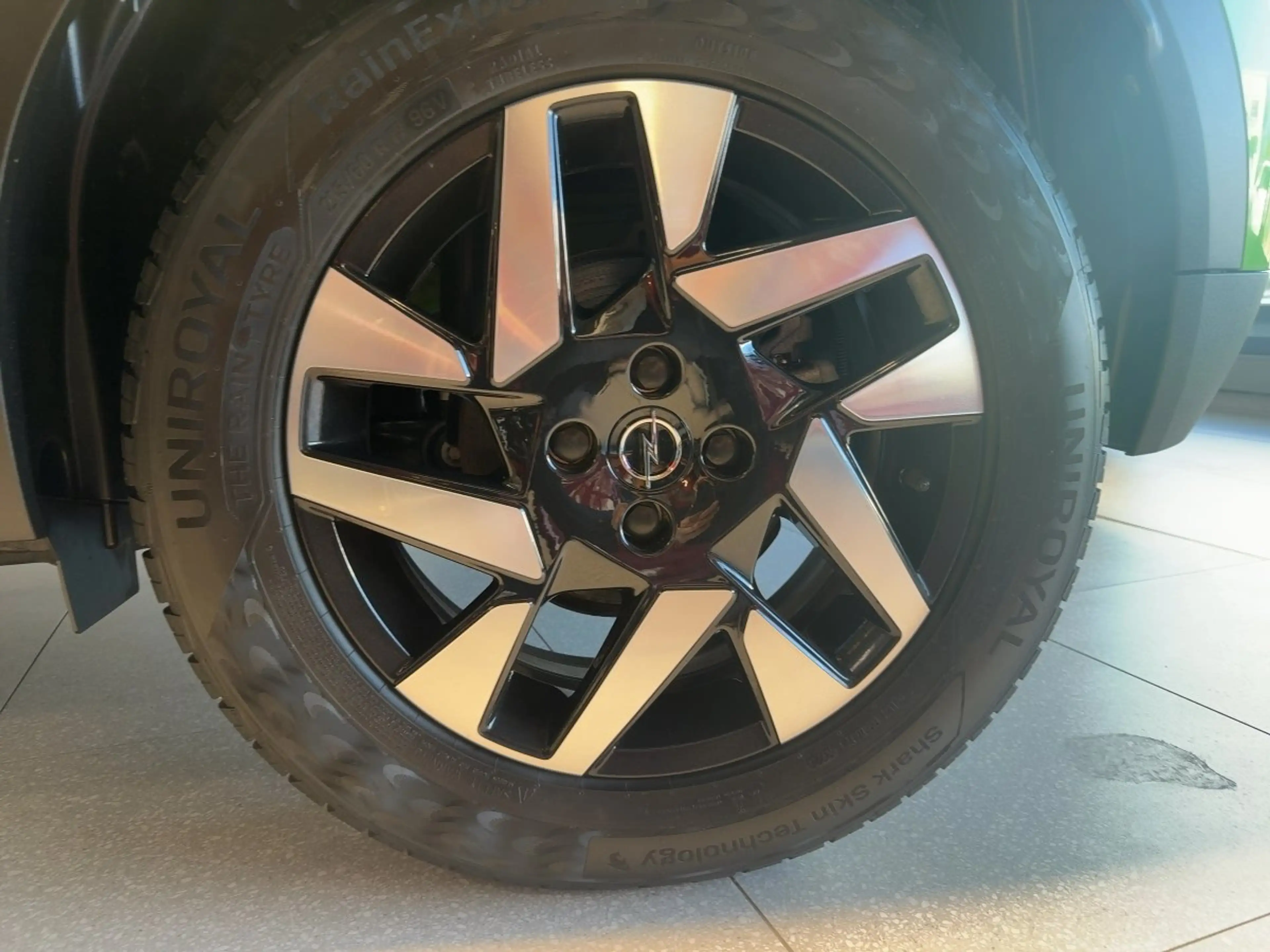Opel Mokka-E Mokka e Elegance ACC+Navi+SHZ+Winterp.+Kam.+LM — photo 13